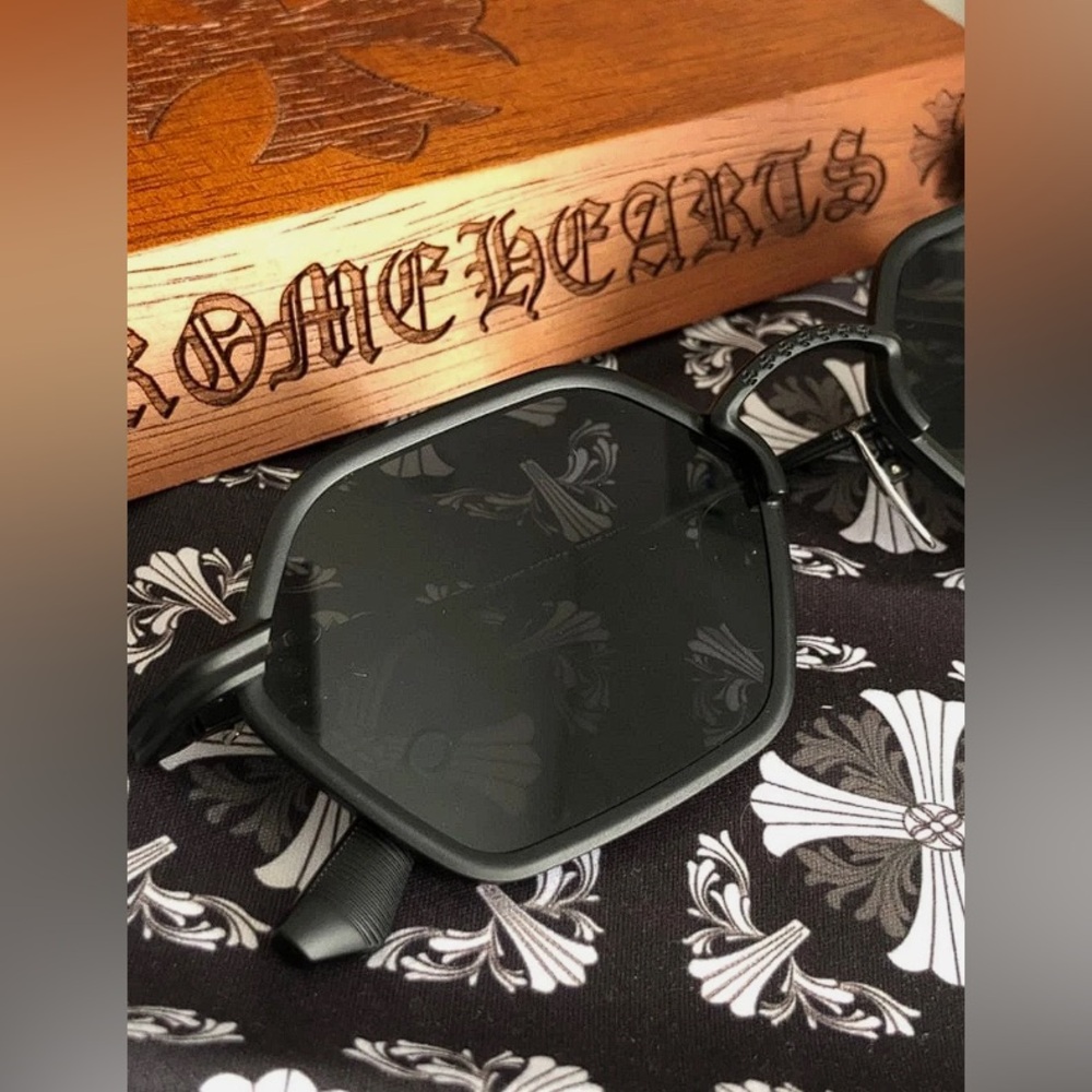 Chrome Hearts Datass sunglasses black lenses 54-21-147 - Picture 7 of 8